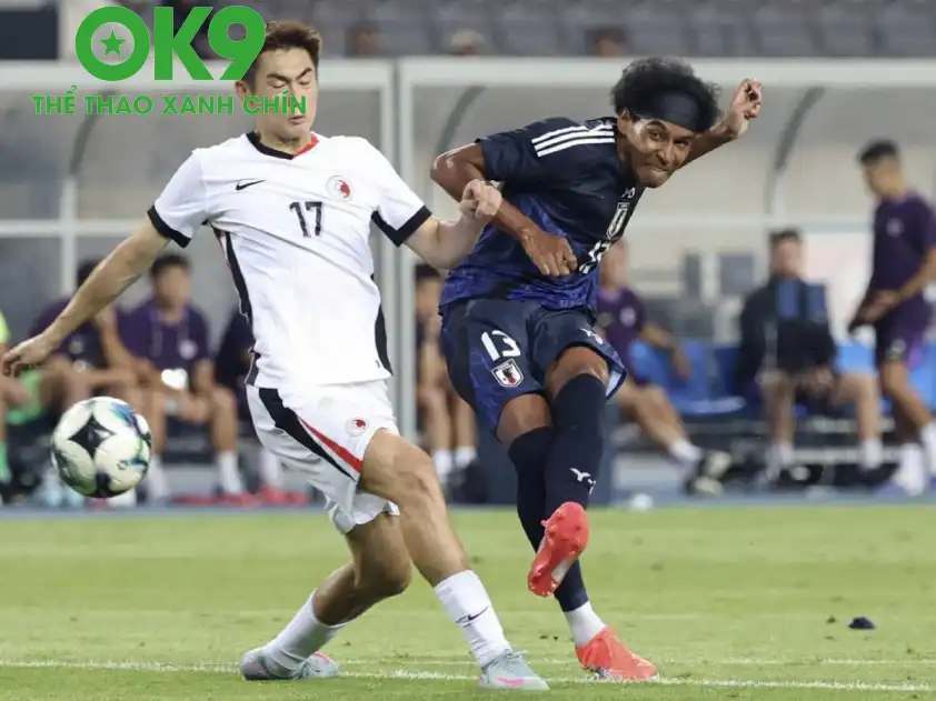 Germain (bên phải) vừa lập cú poker trong chiến thắng của Nhật Bản trước Hồng Kông (Ảnh: Kyodo News) Germain (bên phải) vừa lập cú poker trong chiến thắng của Nhật Bản trước Hồng Kông (Ảnh: Kyodo News)