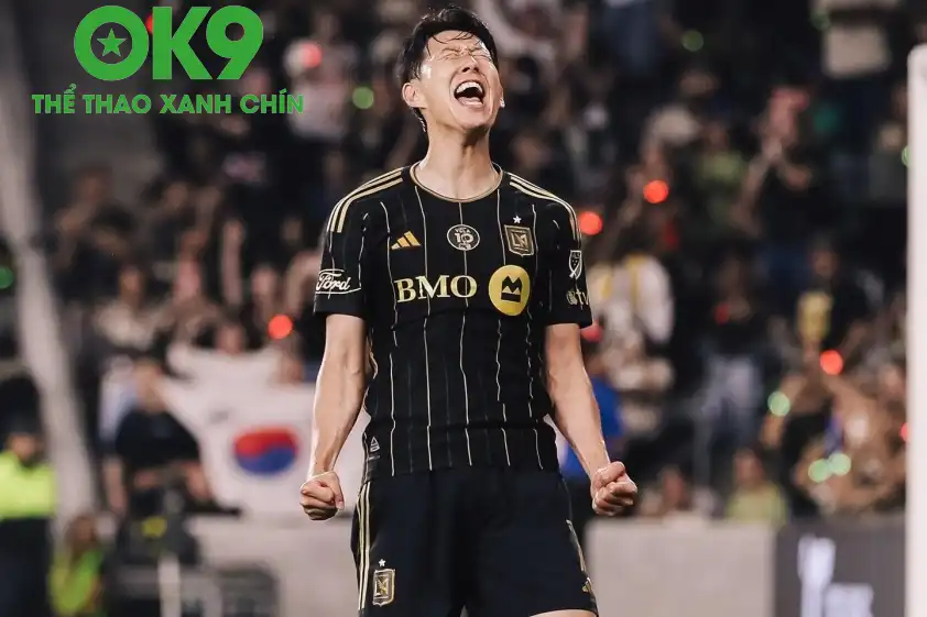 Đội trưởng tuyển Hàn Quốc tỏa sáng với 1 bàn thắng và 1 kiến tạo trong trận đấu này (Ảnh: CLB) Đội trưởng tuyển Hàn Quốc tỏa sáng với 1 bàn thắng và 1 kiến tạo trong trận đấu này (Ảnh: CLB)