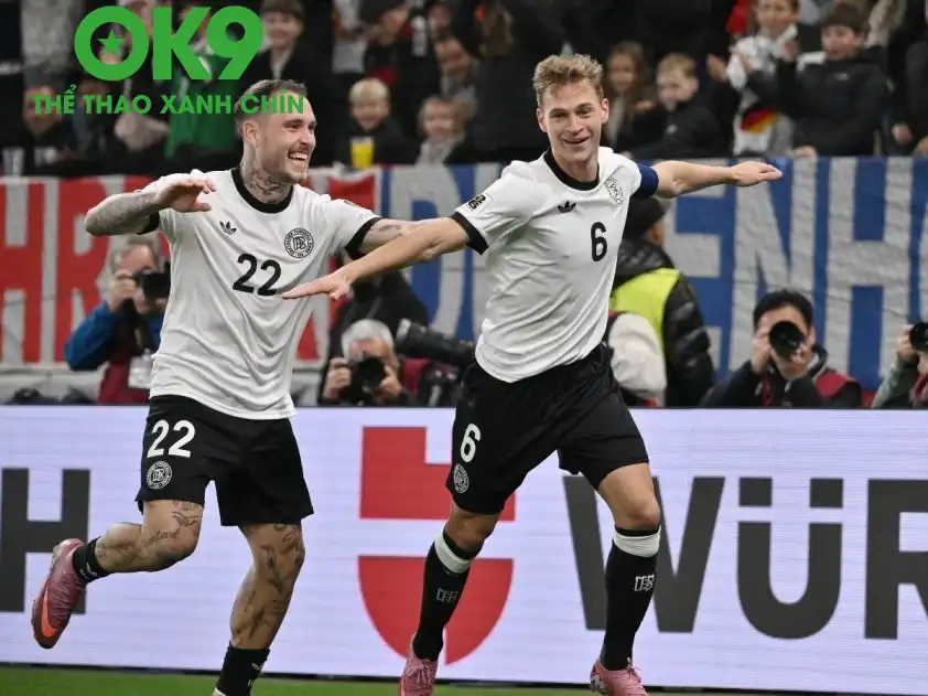 Kimmich vừa thi đấu chói sáng với một cú đúp vào lưới Luxembourg (Ảnh: Bundesliga) Kimmich vừa thi đấu chói sáng với một cú đúp vào lưới Luxembourg (Ảnh: Bundesliga)